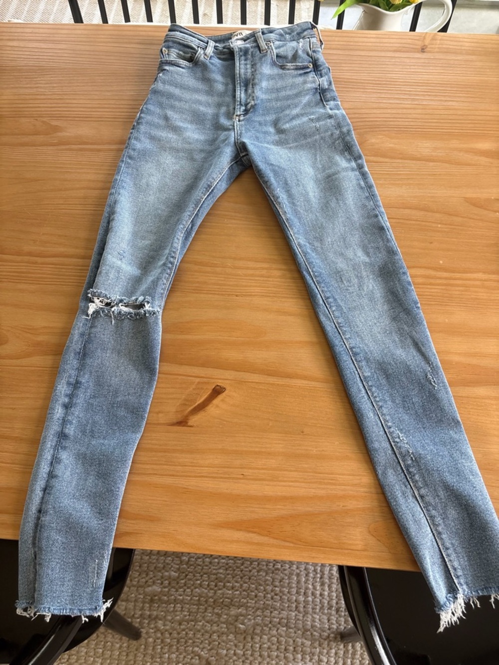 ZARA Light Blue Distressed High-Rise Women’s Jeans